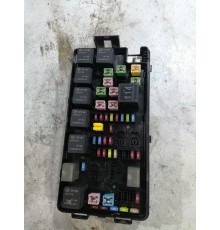 Блок предохранителей и реле