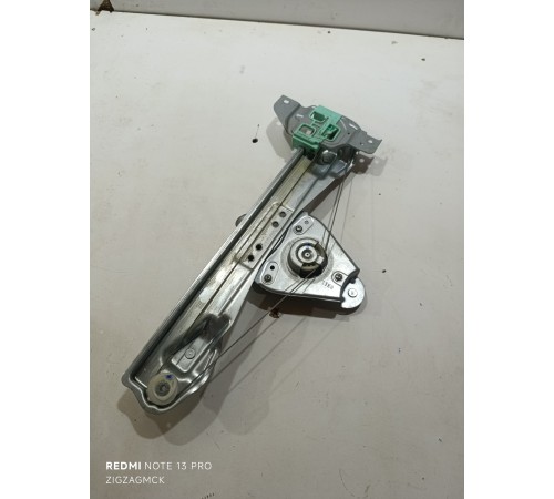 Стеклоподъемник двери задний правый