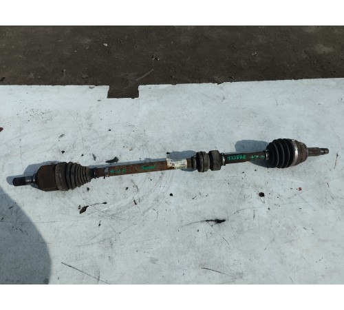 Привод (полуось) передний правый