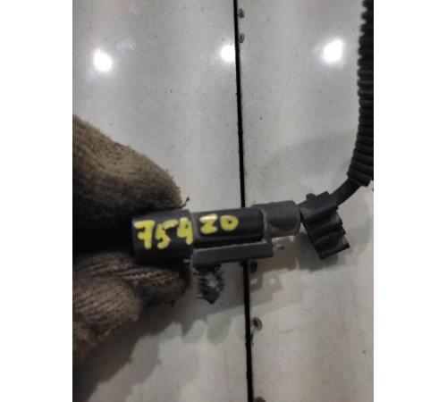 Датчик ABS (передний, правый)