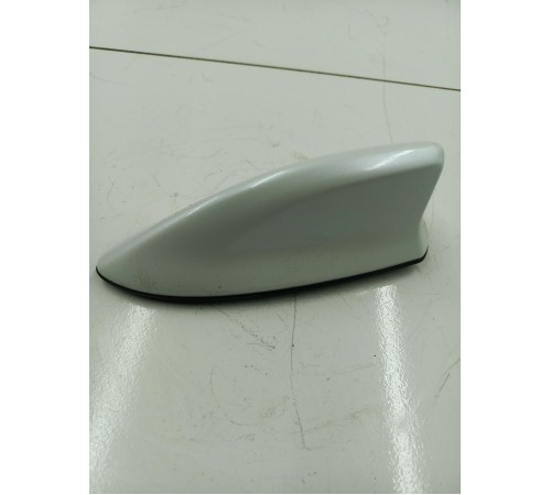 Антенна на крышу плавник