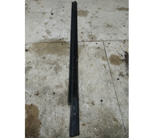 Уплотнитель стекла