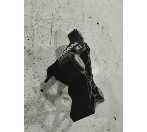 Кронштейн генератора