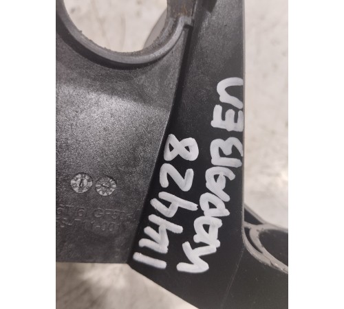 Кронштейн генератора