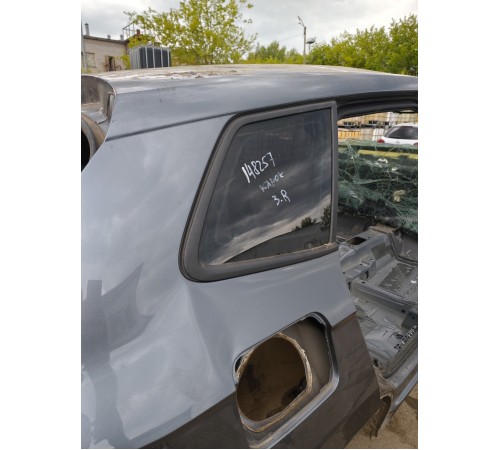 Глухое стекло заднее правое