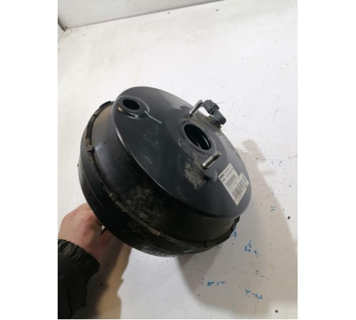 Вакуумный усилитель тормозов