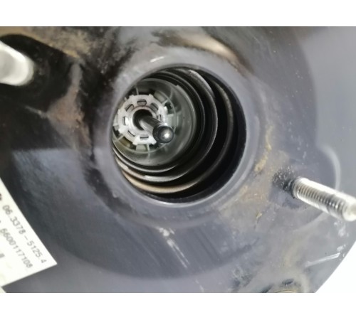 Вакуумный усилитель тормозов