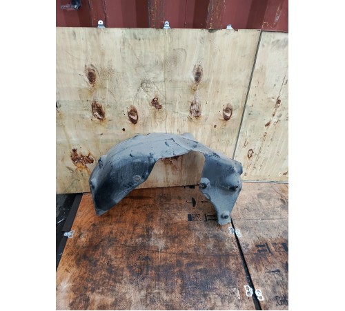 Локер (подкрылок) задний правый