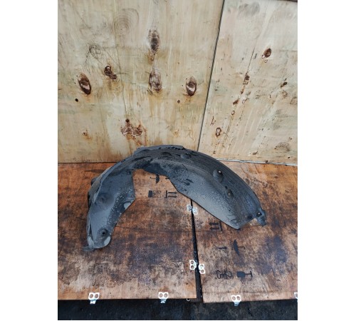 Локер (подкрылок) задний правый