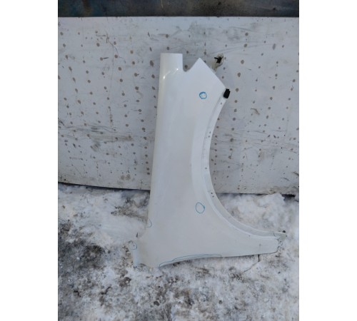 Крыло(переднее правое)