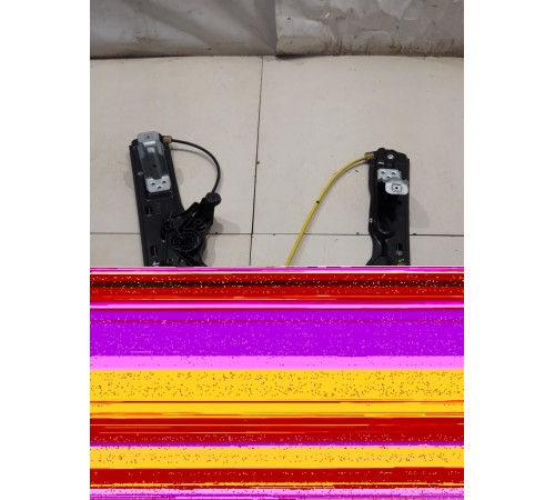 Стеклоподъёмник (задний, левый)