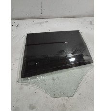 Стекло двери (заднее левое)