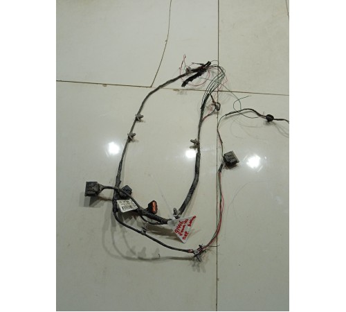 Электропроводка переднего бампера