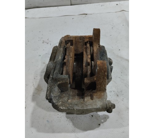 Суппорт передний левый