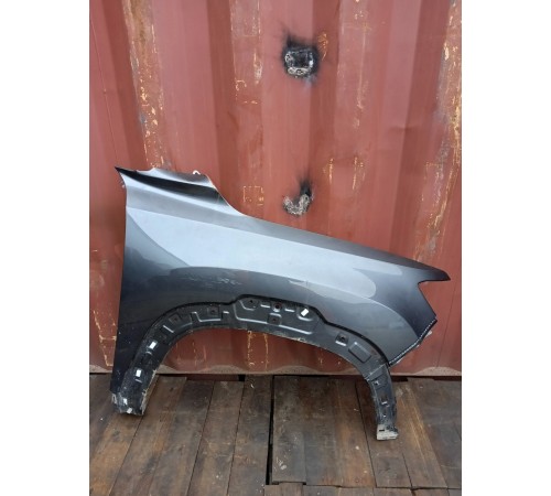 Крыло переднее правое