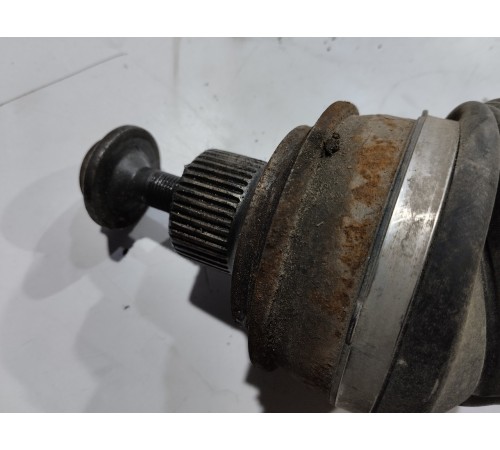 Привод(полуось) передний правый