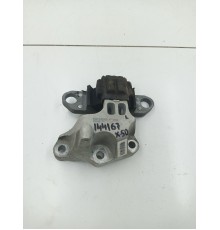 Опора двигателя (левая)