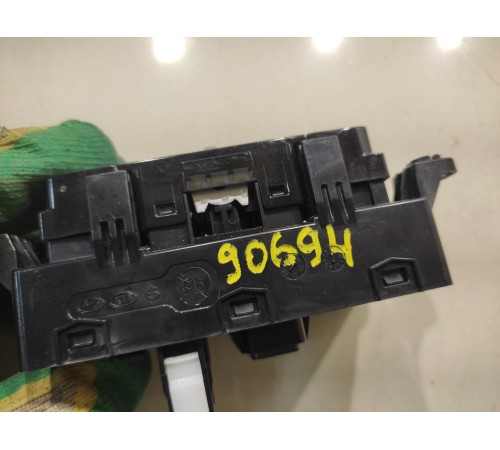 Блок кнопок центральной консоли