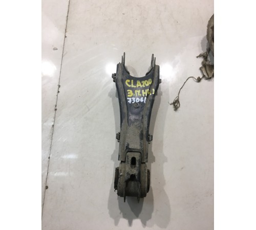 Рычаг подвески (задний, правый, нижний)