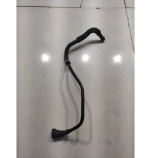 Патрубок системы охлаждения