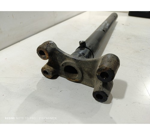 Кронштейн брызговика задний левый передний