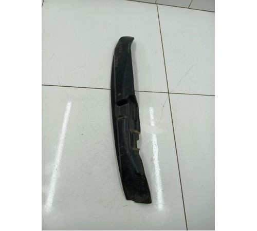 Пыльник крыла передний правый