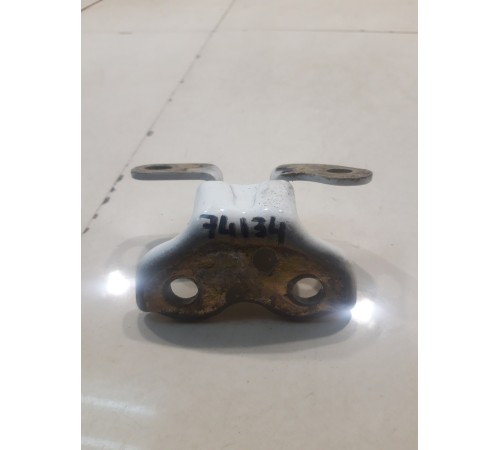 Петля двери (задняя, левая, верхняя)