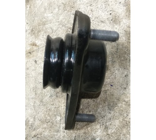 Опора амортизатора передняя левая