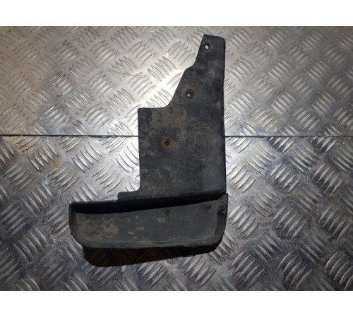 Брызговик перед. лев.