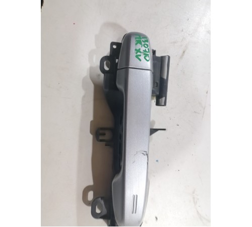 Ручка двери передняя правая внешняя