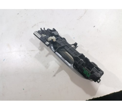 Ручка двери передняя правая внешняя