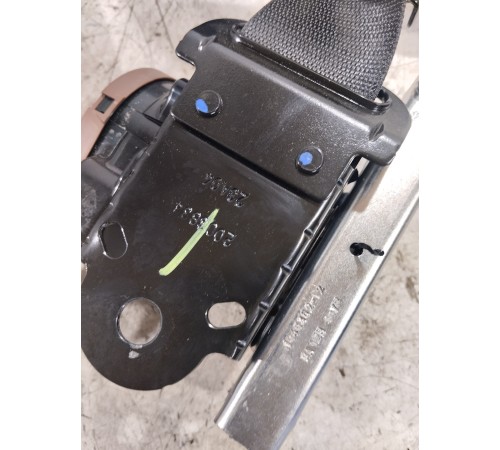 Ремень безопасности передний левый