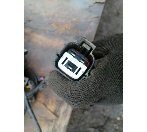 Электропроводка подкапотная с блоком предохранителей