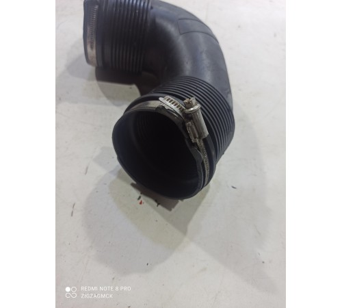 Патрубок воздушного фильтра