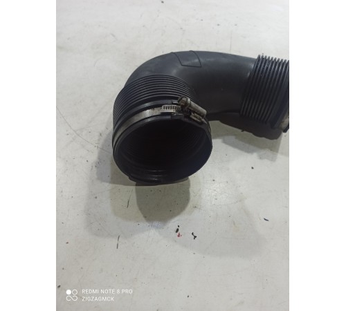 Патрубок воздушного фильтра
