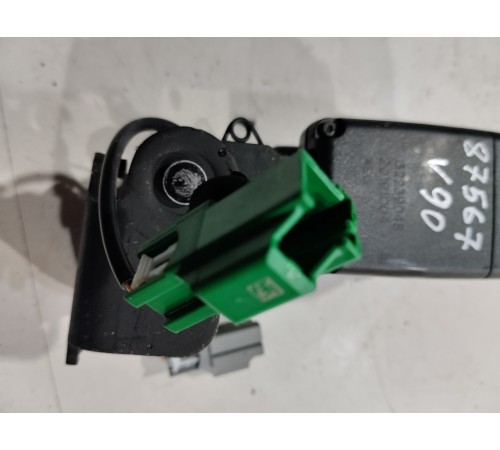 Ответная часть ремня безопасности задняя