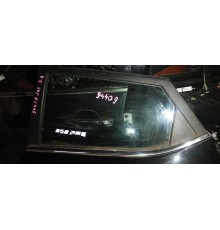 Стекло двери заднее левое