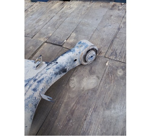 Балка подвески (подрамник) задняя