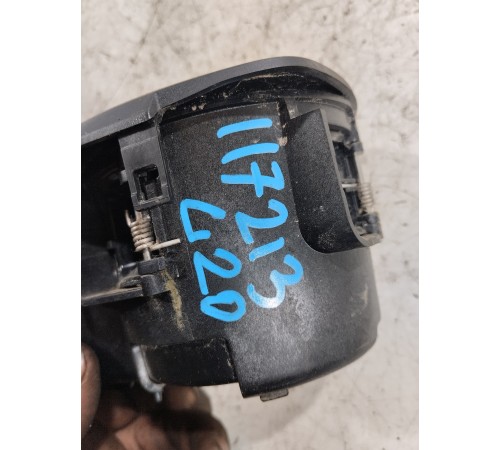 Подстаканник центральной консоли