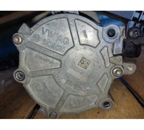 Насос вакуумный