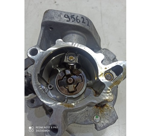 Насос вакуумный