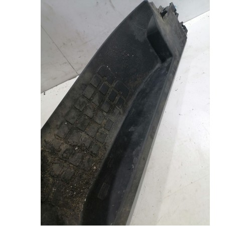 Подножка порога правая 