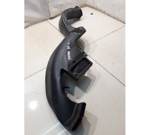 Воздуховод (задний, правый)