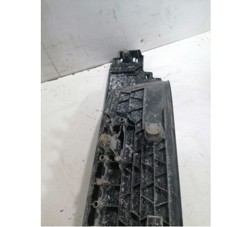 Подножка порога правая 