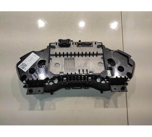 Панель приборов