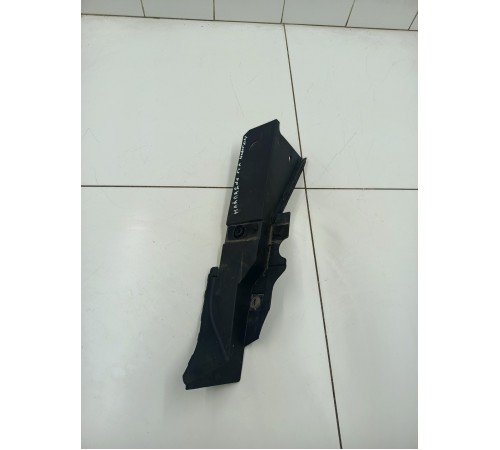 Накладка крыла передняя левая