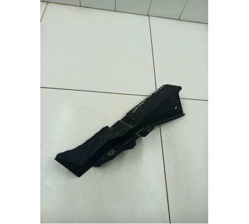 Накладка крыла передняя левая