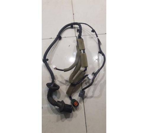 Электропроводка двери (задняя, правая)