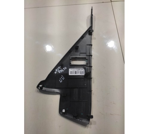 Накладка панели приборов(правая)