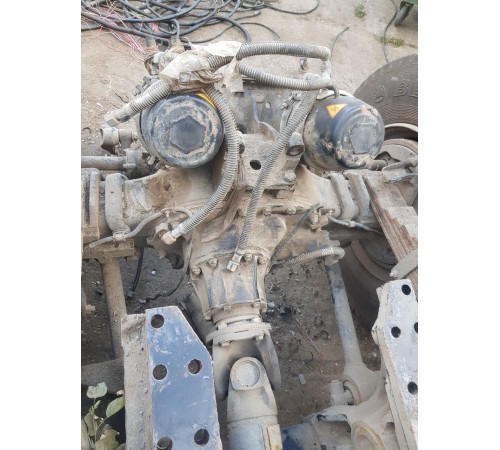 Задний мост двойной в сборе